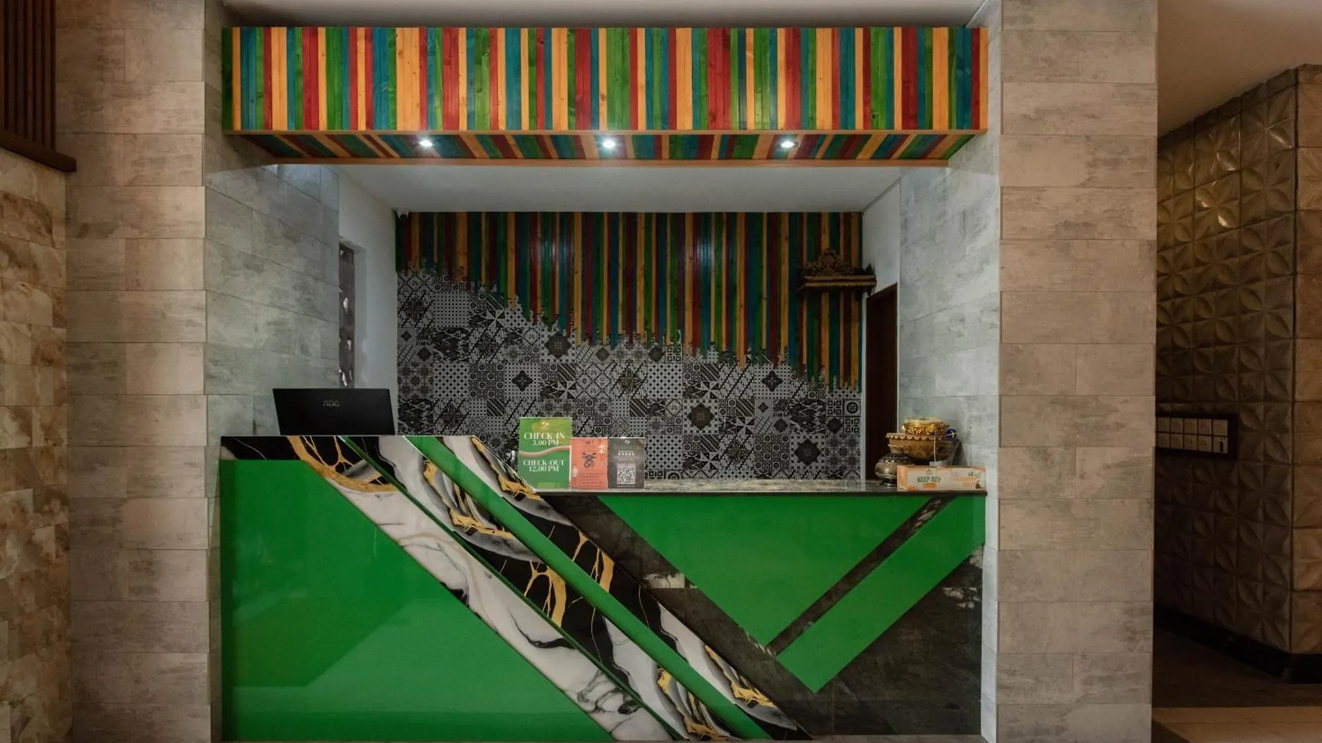 Sandat Hotel Legian Indonesia